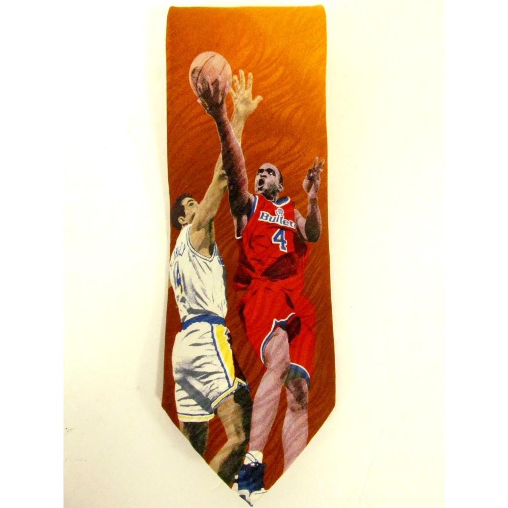 Giovanna Men's Tie Basketball Scene 59"x 3 3/4"